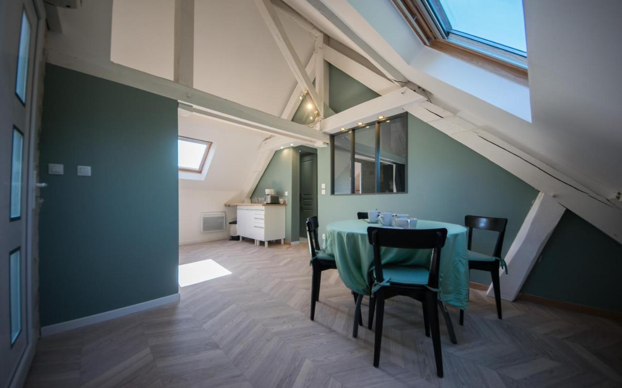 Gite Mise Au Vert Bruyeres-et-Montberault Екстер'єр фото